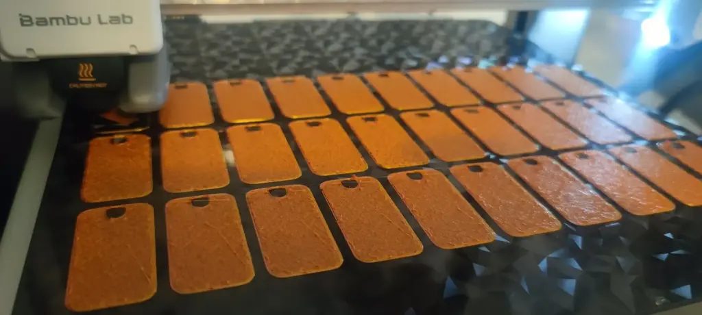 200 sifflets  personnalisés